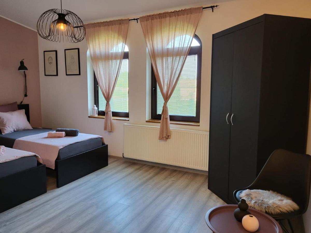 Апартаменти Sobe Pilajevo 2, 183 Ulica Stjepana Radica, Gola Екстер'єр фото
