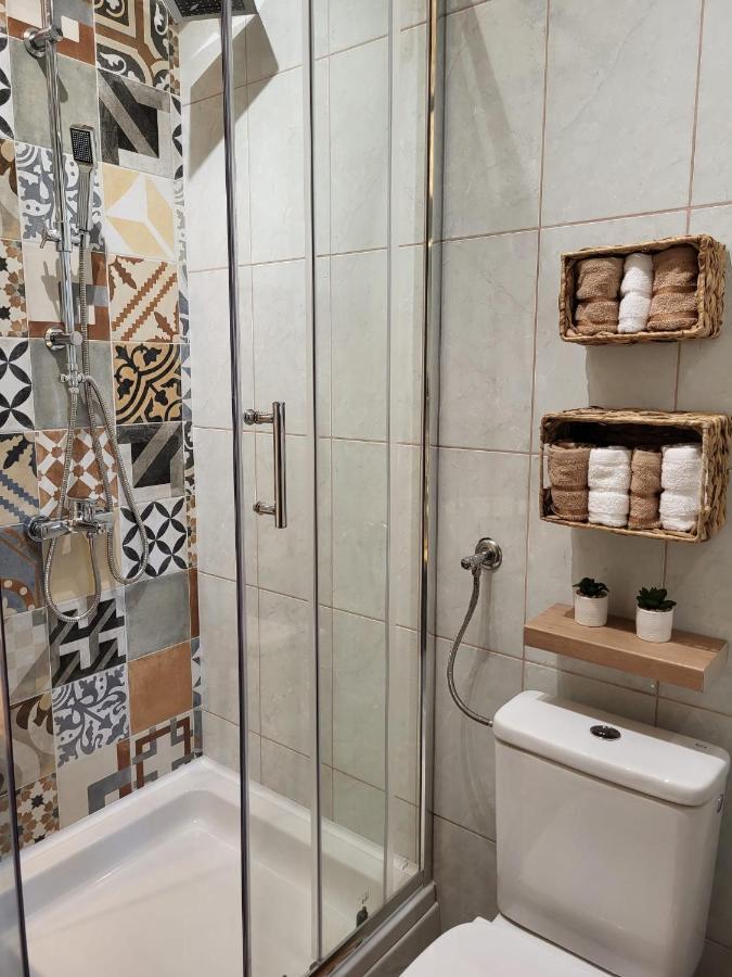Апартаменти Sobe Pilajevo 2, 183 Ulica Stjepana Radica, Gola Екстер'єр фото